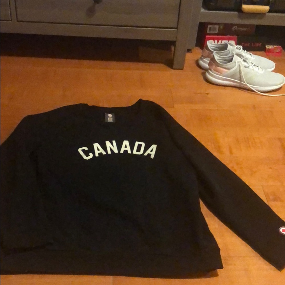 Black size L women's HBC pullover